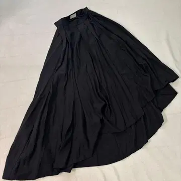 eimy 블랙 플리츠 롱 스커트