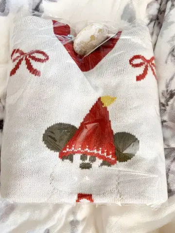 디즈니 크리스마스 2025 릴린린 스웨터 택 포함 새상품