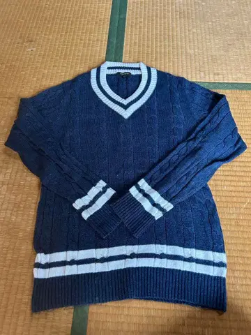 MACKINTOSH 네이비 V넥 스웨터 38