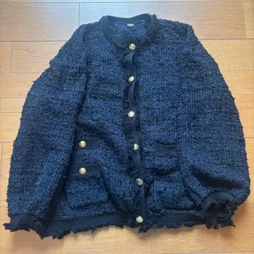 미라 오웬 금장 버튼 트위드 가디건