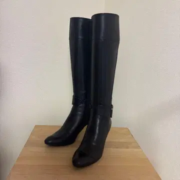 블랙 가죽 롱 부츠 버클 포함