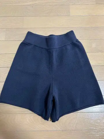 시루무린 니트 숏팬츠