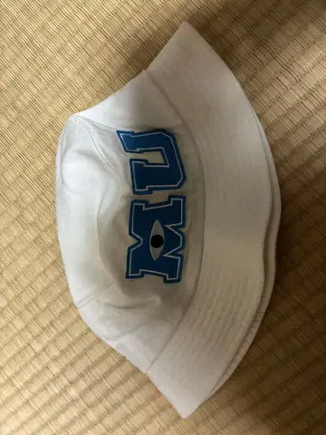 디즈니 화이트 모자 사이즈 58cm