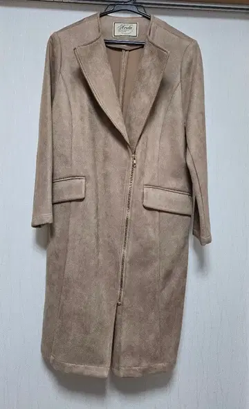 페이크 스웨이드 롱 코트