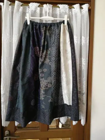 기모노 리메이크 스커트 (오시마 명주 조각 리메이크)