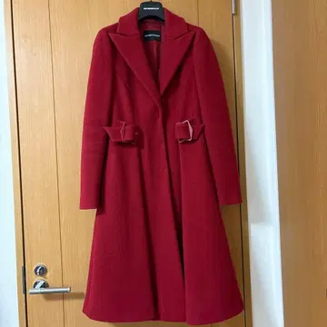 엠포리오 아르마니 롱 코트 40 L 레드 아우터