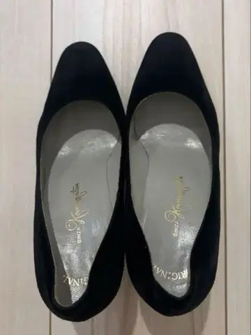 블랙 펌프스 취업 Kanematsu 긴자 카네마츠 신졸