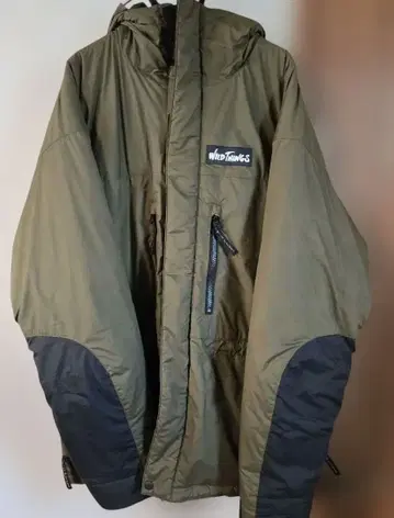 와일드 띵스 다크론 샤모니 자켓