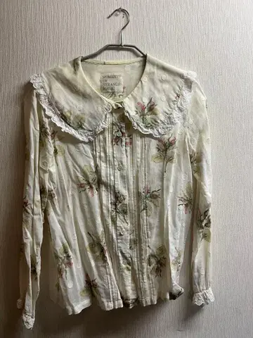 MOMENTS OF STRANGE MAGIC 꽃무늬 긴팔 셔츠