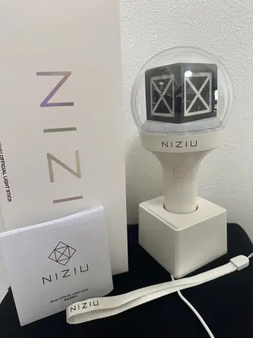 NIZIU 공식 라이트 스틱 응원봉 작동 확인됨