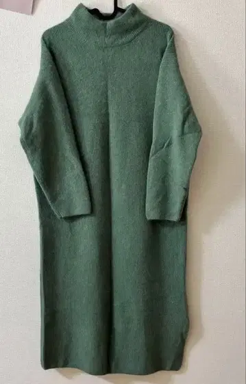 SHIPS 그린 터틀넥 니트 원피스