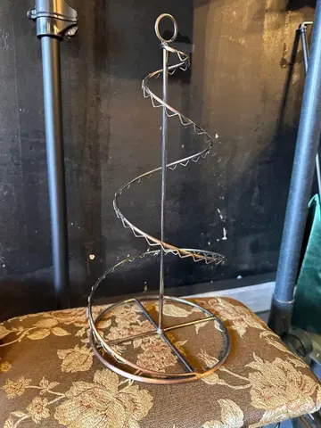 나선형 금속제 액세서리 스탠드