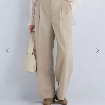 그린 라벨 릴랙싱 베이지 와이드 팬츠 사이즈 34