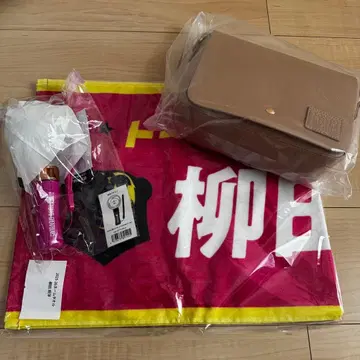 그레베어 야나기타 마사히로 네임 타월 외 골드 회원 혜택 세트