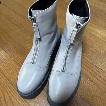 ORiental TRaffic 통굽 프론트 지퍼 부츠