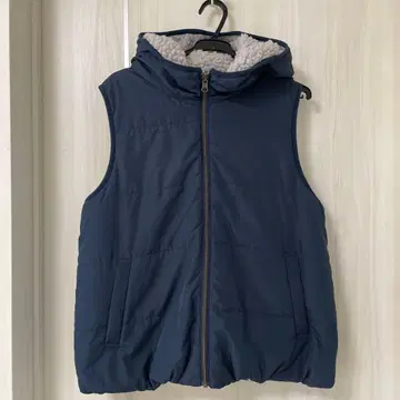 빔즈 네이비 후드 부착 리버서블 다운 베스트