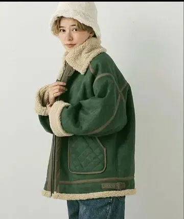 DOUBLE NAME 오버 사이즈 페이크 무스탕 Free