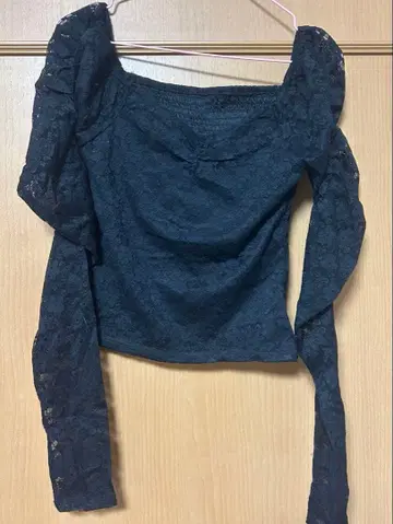 ROYAL PARTY 블랙 레이스 상의