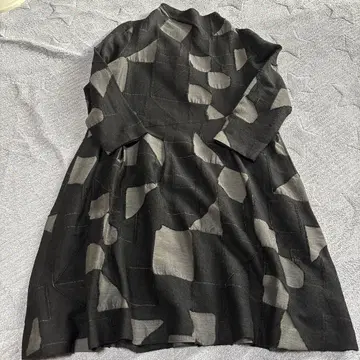 엠앤쿄코 니트 원피스 긴팔 블랙