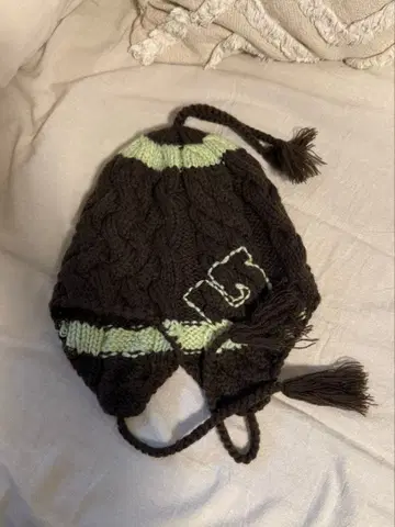 ( vintage)00s burton multicolored beanie