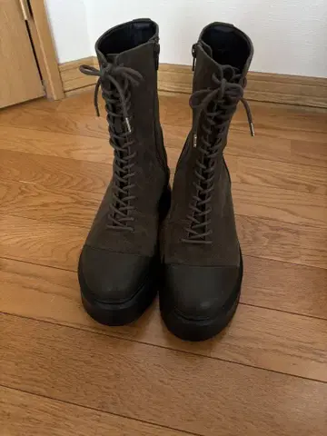 지나시스 절개 레이스업 부츠 카키 L