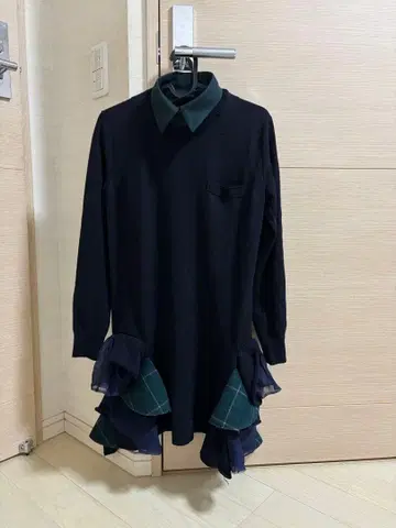 사카이 네이비 프릴 긴팔 원피스