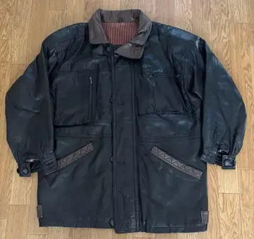 가죽 코트 블랙 스트라이프 안감 가죽 재킷