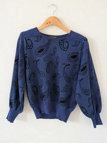 쇼와 레트로 니트 페이즐리