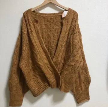 SWEET ROUGE 루즈핏 케이블 짜임 카슈쿨 니트 브라운