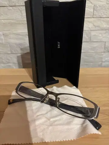 레어 JINS 콜라보 ONE PIECE 상디 안경 케이스 없음