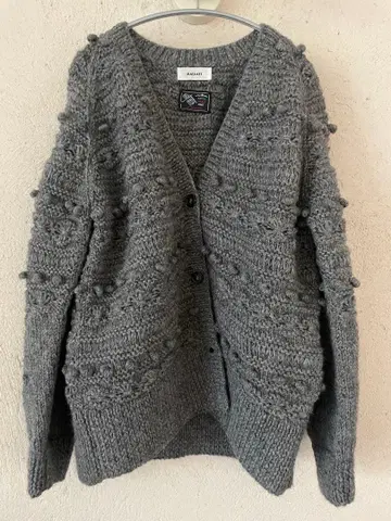 완판! machatt 마차트 울 핸드 니트 가디건 (그레이)