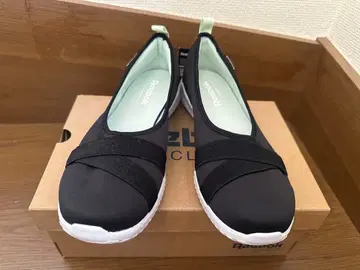 리복 슬립온 블랙 25.5cm