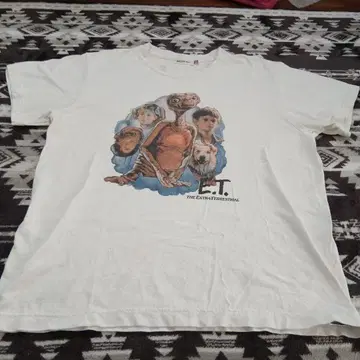 E.T. 티셔츠 GOOD ROCK SPEED 화이트