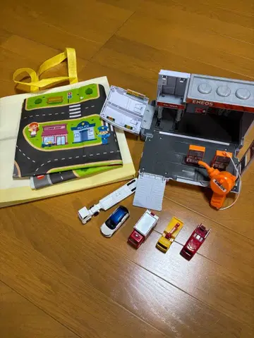 토미카 ENEOS 덜컹 주유 작업 변형 주유소 자동차 묶음 판매