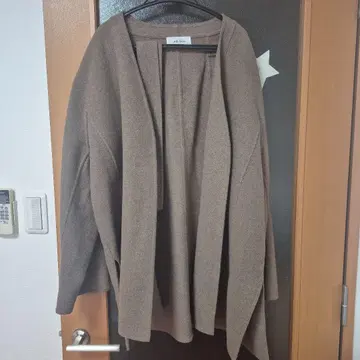 Mila Owen 브라운 코트