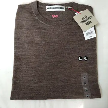 [새상품] 유니클로 안야 힌드마치 메리노 크루넥 스웨터 브라운