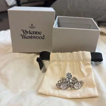 비비안 웨스트우드 귀걸이