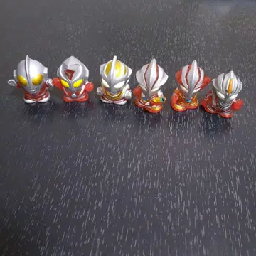 울트라맨 손가락 인형 한정판 레드 클리어판 2008