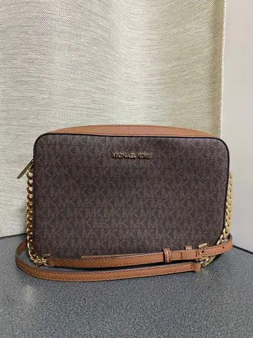 마이클코어스 숄더백