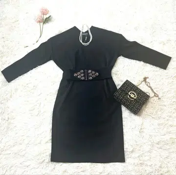 50.KHAITE 블랙 무릎 기장 코쿤 원피스 긴팔 L