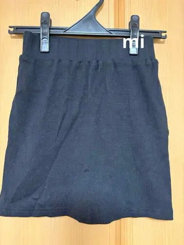 리브 타이트 스커트 라이크 숏팬츠