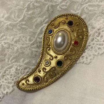 80년대 빈티지 브로치 골드 컬러 페이즐리