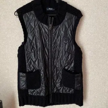 Toupys 블랙 니트 베스트