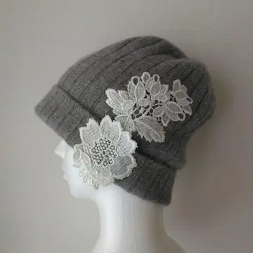 미사용 새상품급 긴자와 레이스 캐시미어 100% 모자 그레이 일본제