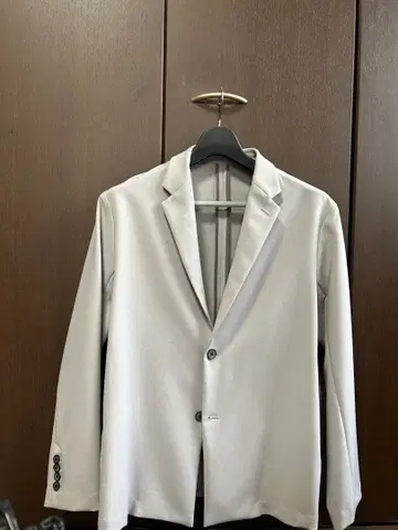 라이트 그레이 셋업 테일러드 UNITED TOKYO