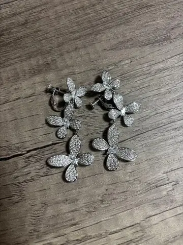 bride me 버터플라이 나비 귀걸이