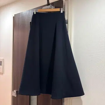 eLLa select shop 모찌리 플레어 스커트