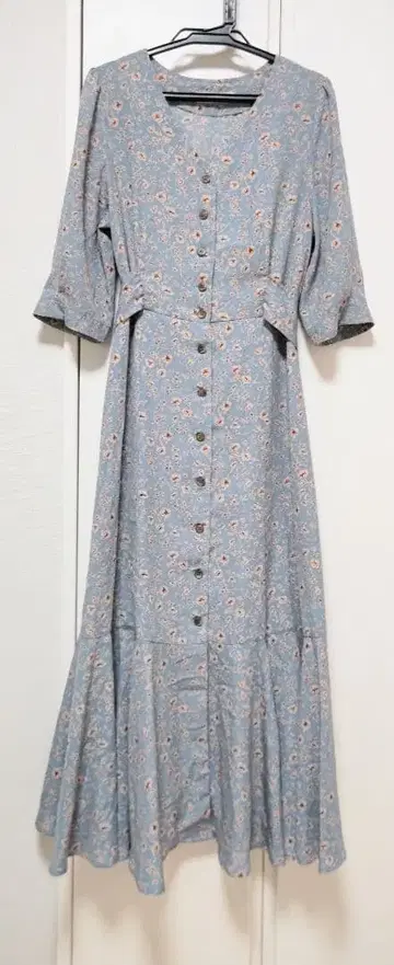 아푸와이저 리셰 리랜드트루 꽃무늬 롱 원피스