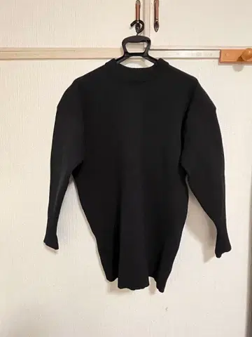 ADAM ET ROPE 네이비 리브 스웨터