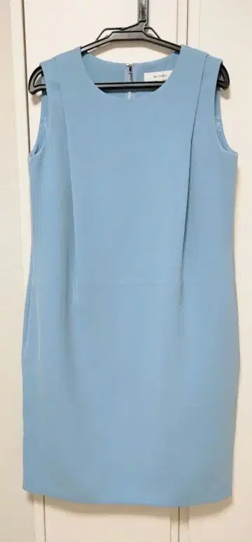 엠즈 그레이시 아푸와이저 리셰 무릎 기장 원피스